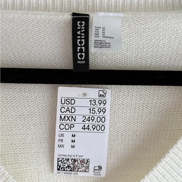 H&M Women's White V-Neck Sweater NWT - Picture 4 of 7